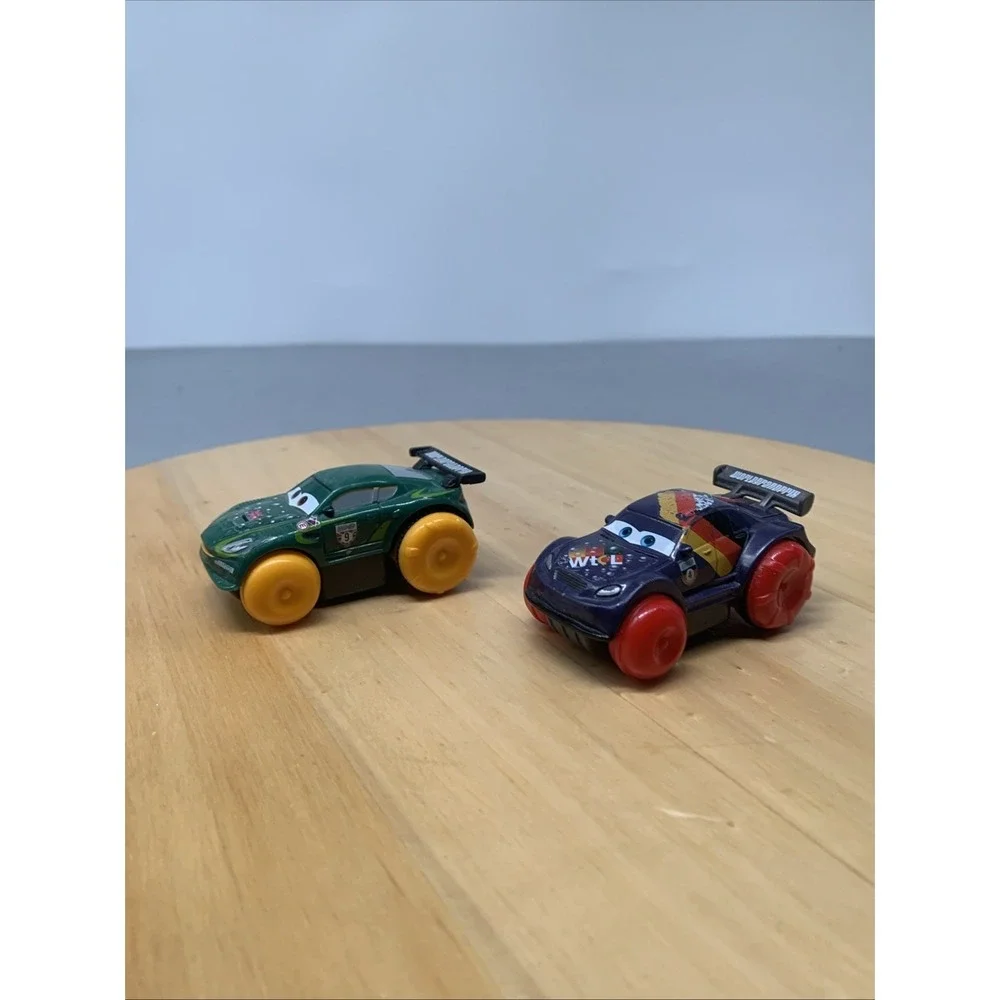 Disney Pixar Cars Hydro Wheels Lot~ Max Schnell & Nigel Gearsley Race On Water